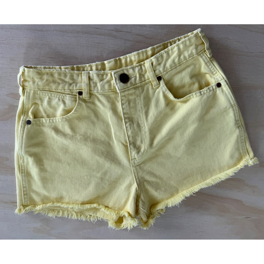 Billabong x Wrangler Yellow Denim Cutoff Shorts Frayed‎ Western Y2K Surf Size 28